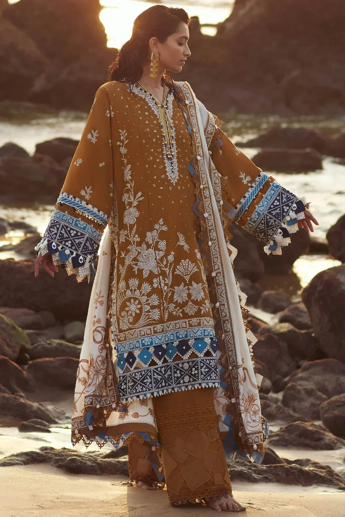 Elan | Winter 23 | MIRZETA (EW23-04) - Rang-e-Khaas