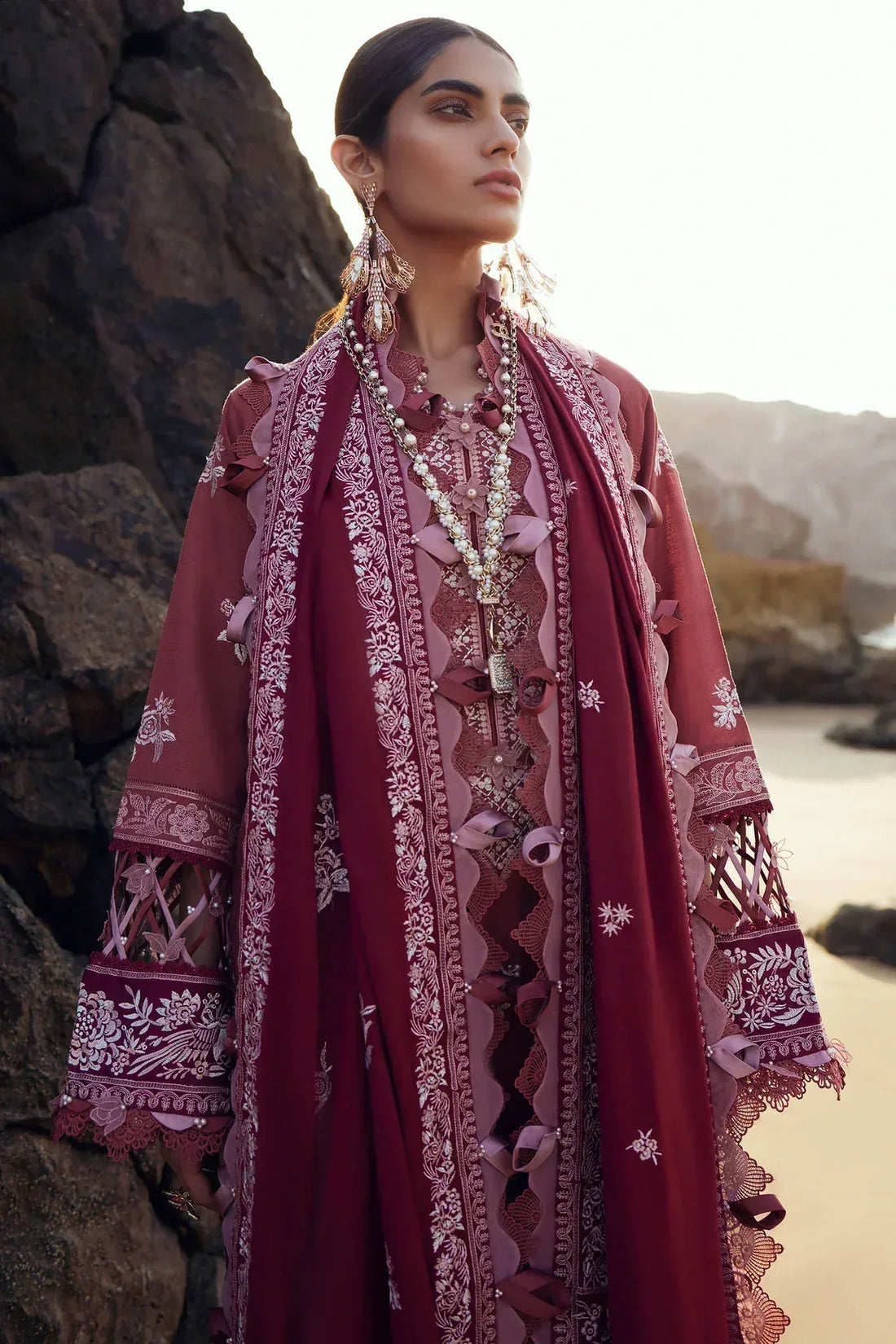 Elan | Winter 23 | ARSIA (EW23-07) - Rang-e-Khaas