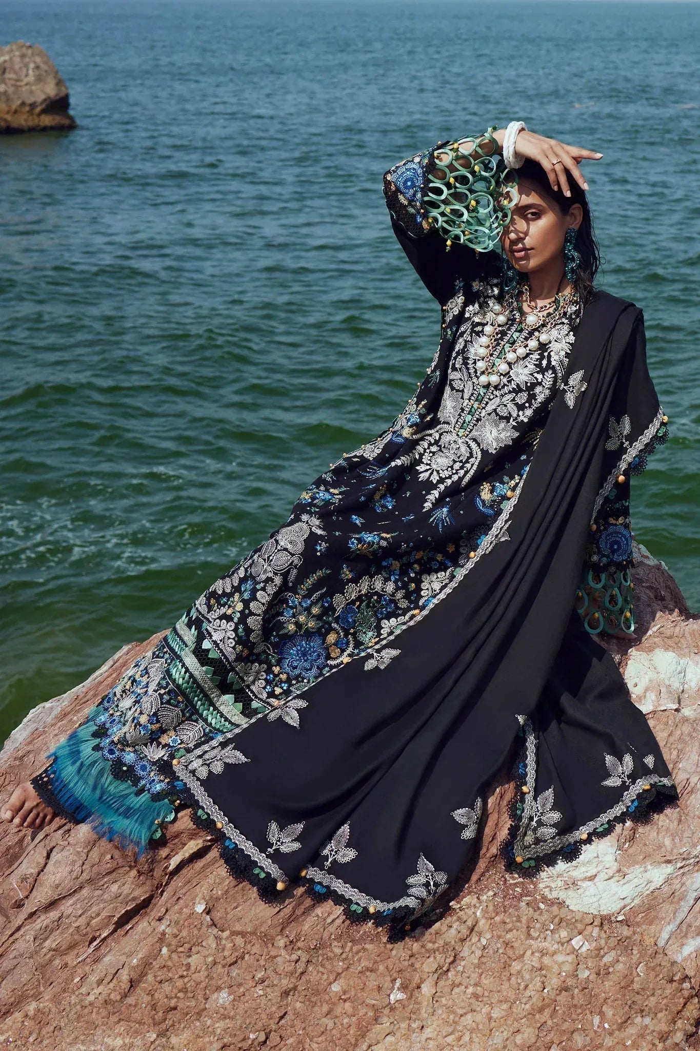 Elan | Winter 23 | AYANNA (EW23-09) - Rang-e-Khaas