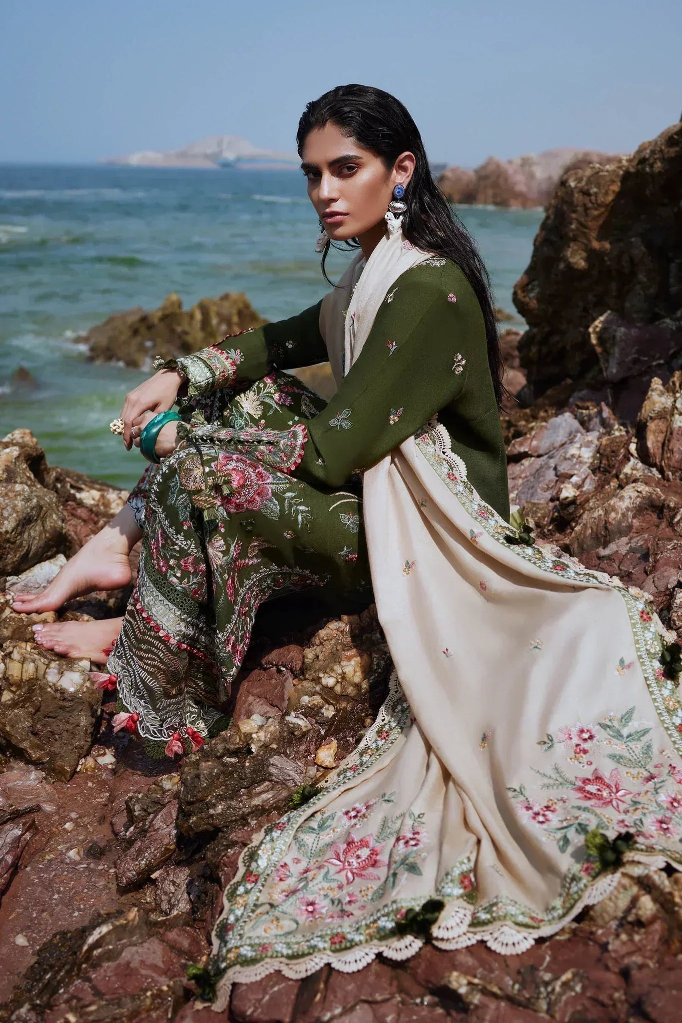 Elan | Winter 23 | CORA (EW23-03) - Rang-e-Khaas