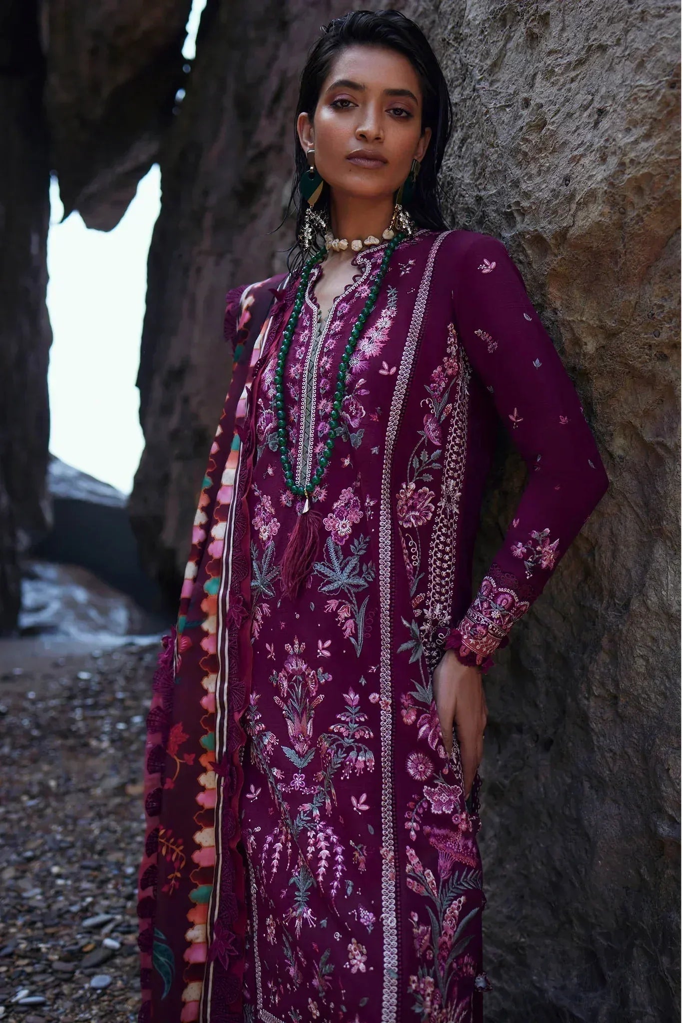 Elan | Winter 23 | ELNAZ (EW23-05) - Rang-e-Khaas