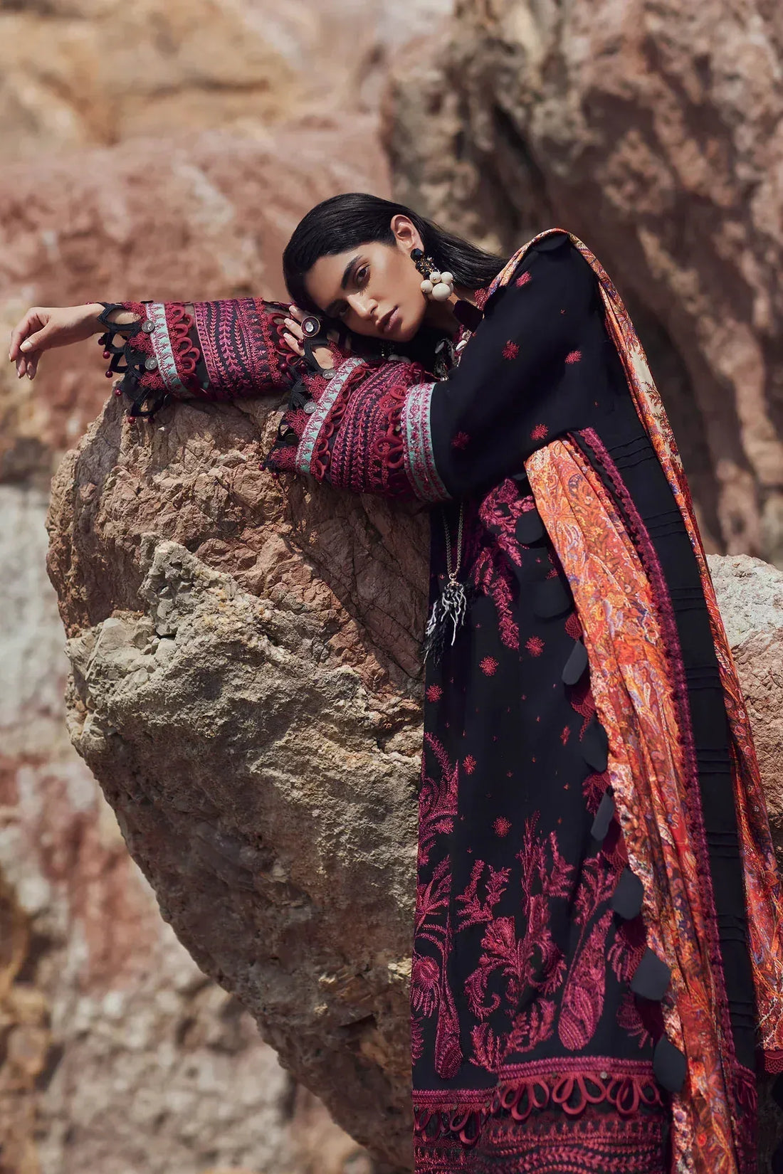Elan | Winter 23 | MEDEA (EW23-10) - Rang-e-Khaas