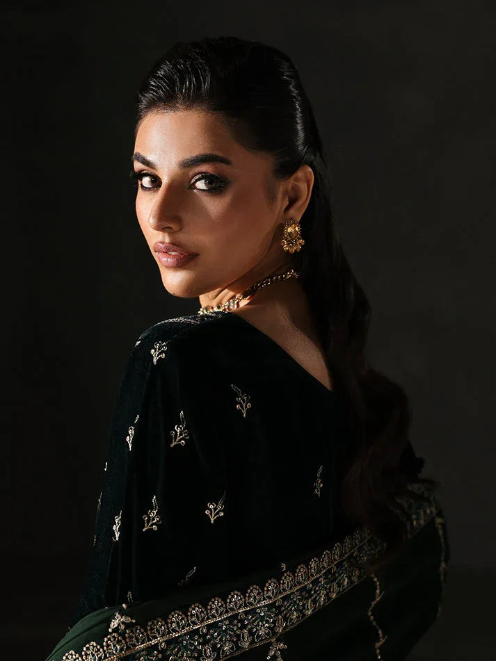 Gulaal | Marais Velvet | EVANA - Rang-e-Khaas