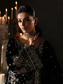 Gulaal | Marais Velvet | ECLISSA - Rang-e-Khaas