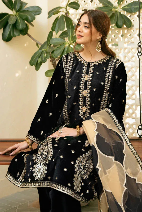 Declare | Velvet Collection 24 |  V1010 - Rang-e-Khaas