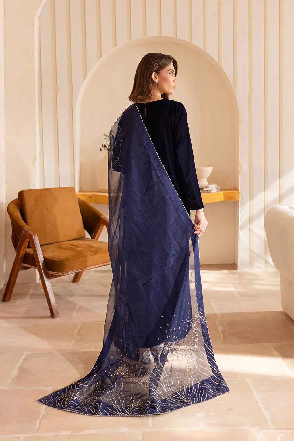 Vanya | Velvet Formals 24 |  KV-50 - Rang-e-Khaas