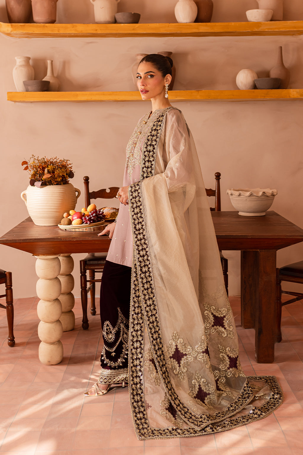 Vanya | Velvet Formals 24 |  KV-56 - Rang-e-Khaas