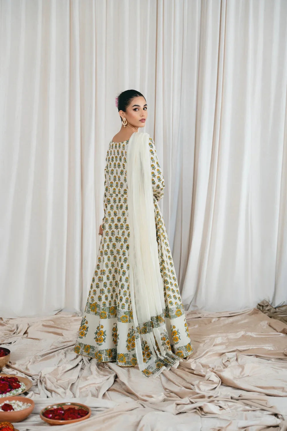 Vintage | Eid Edit 24 | Aarohi - Rang-e-Khaas