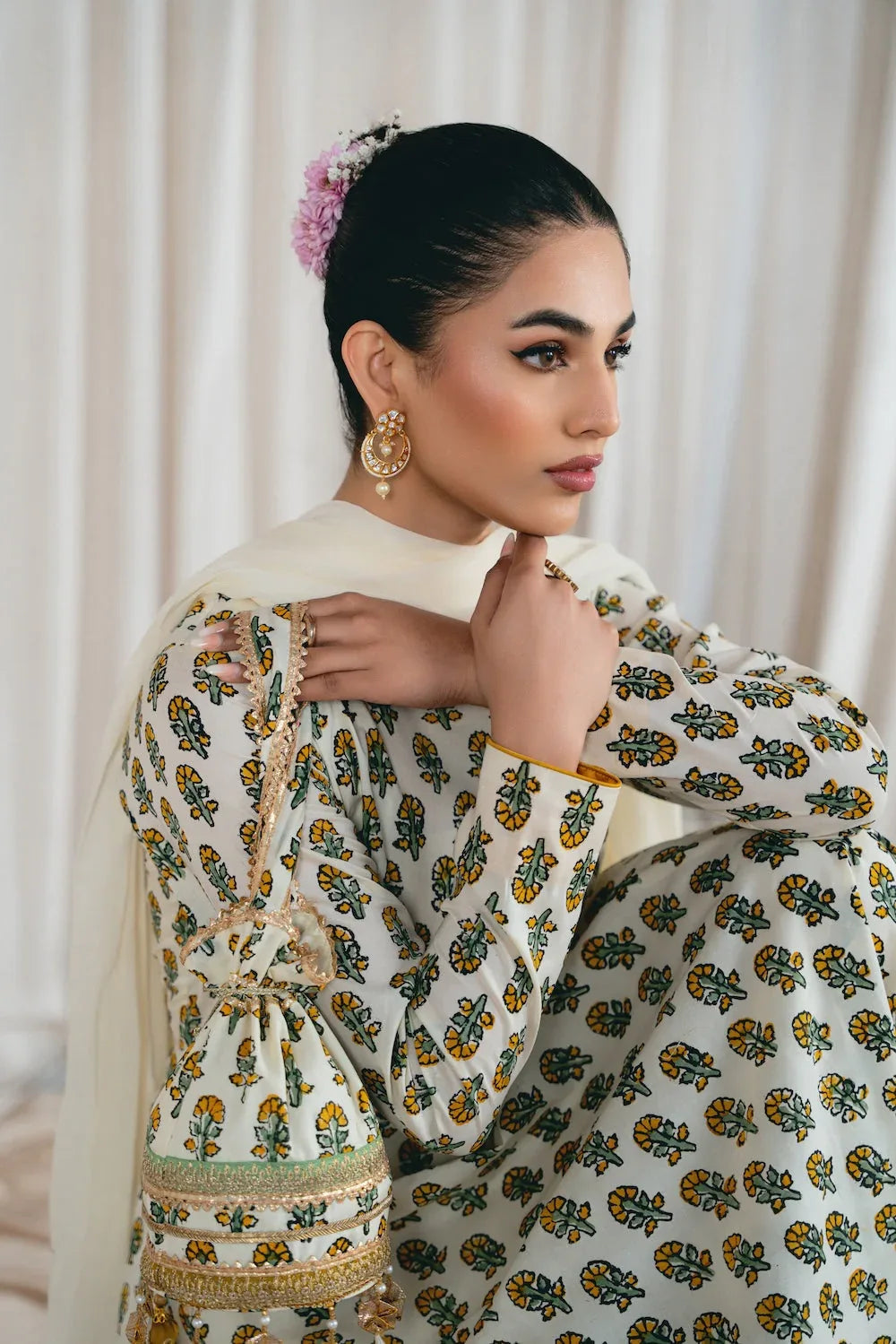 Vintage | Eid Edit 24 | Aarohi - Rang-e-Khaas