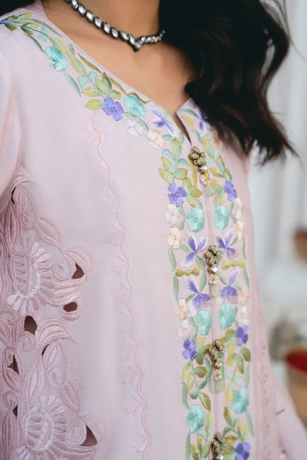 Vintage | Eid Edit 24 | Zeenat - Rang-e-Khaas