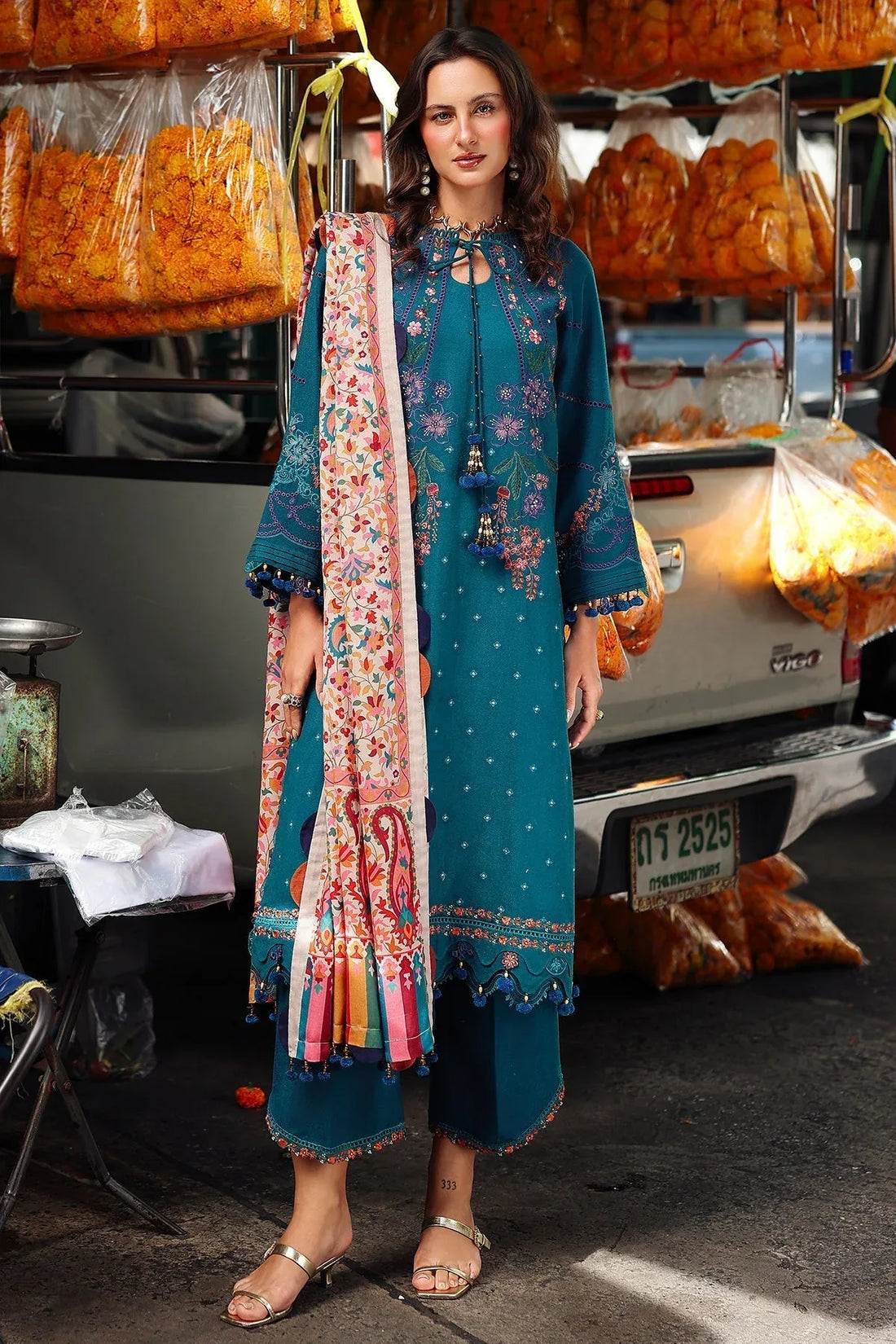 Charizma | Poshima Winters 25 | 3-pc Unstitched Wool Shawl Collection PSW5-06 - Rang-e-Khaas