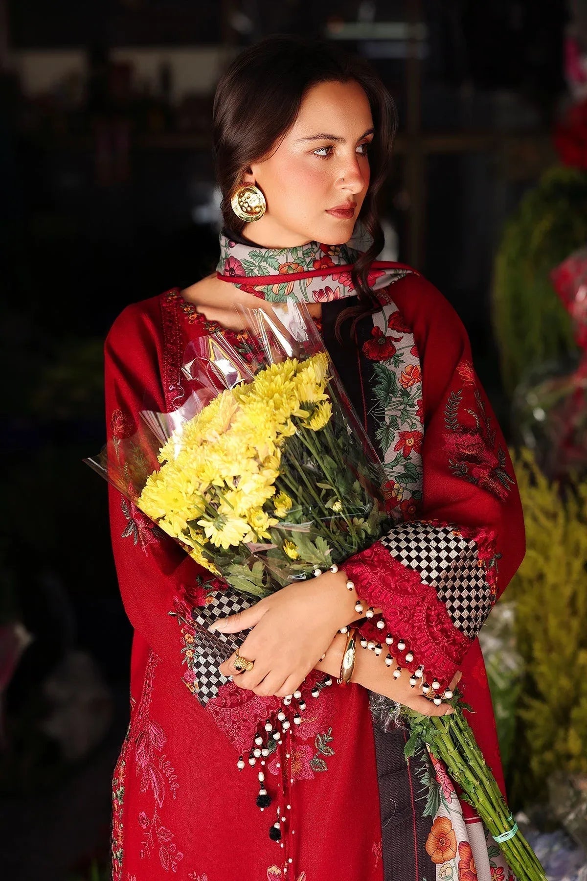 Charizma | Poshima Winters 25 | 3-pc Unstitched Wool Shawl Collection PSW5-08 - Rang-e-Khaas