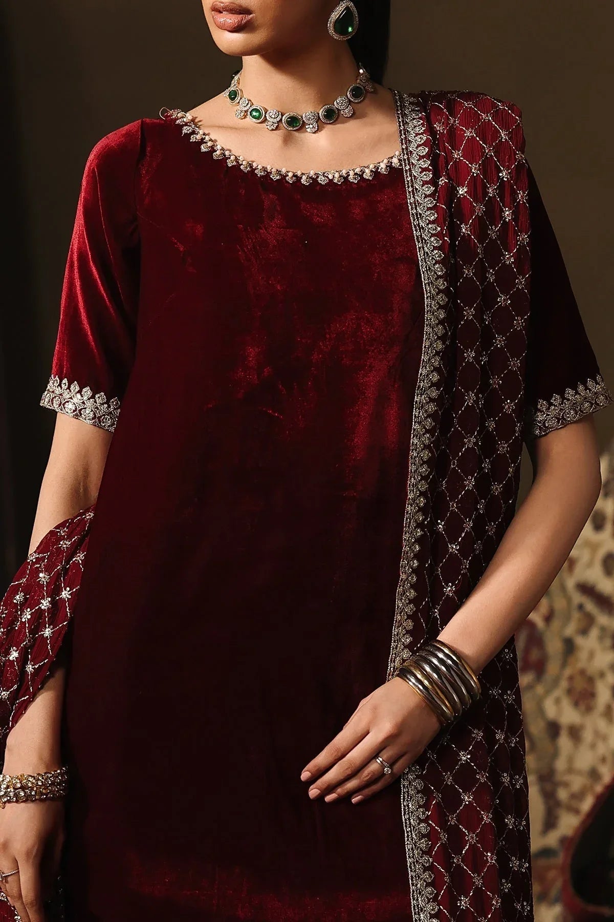 Charizma | Zeel Velvet 25 |  VVT-5-02 - Rang-e-Khaas