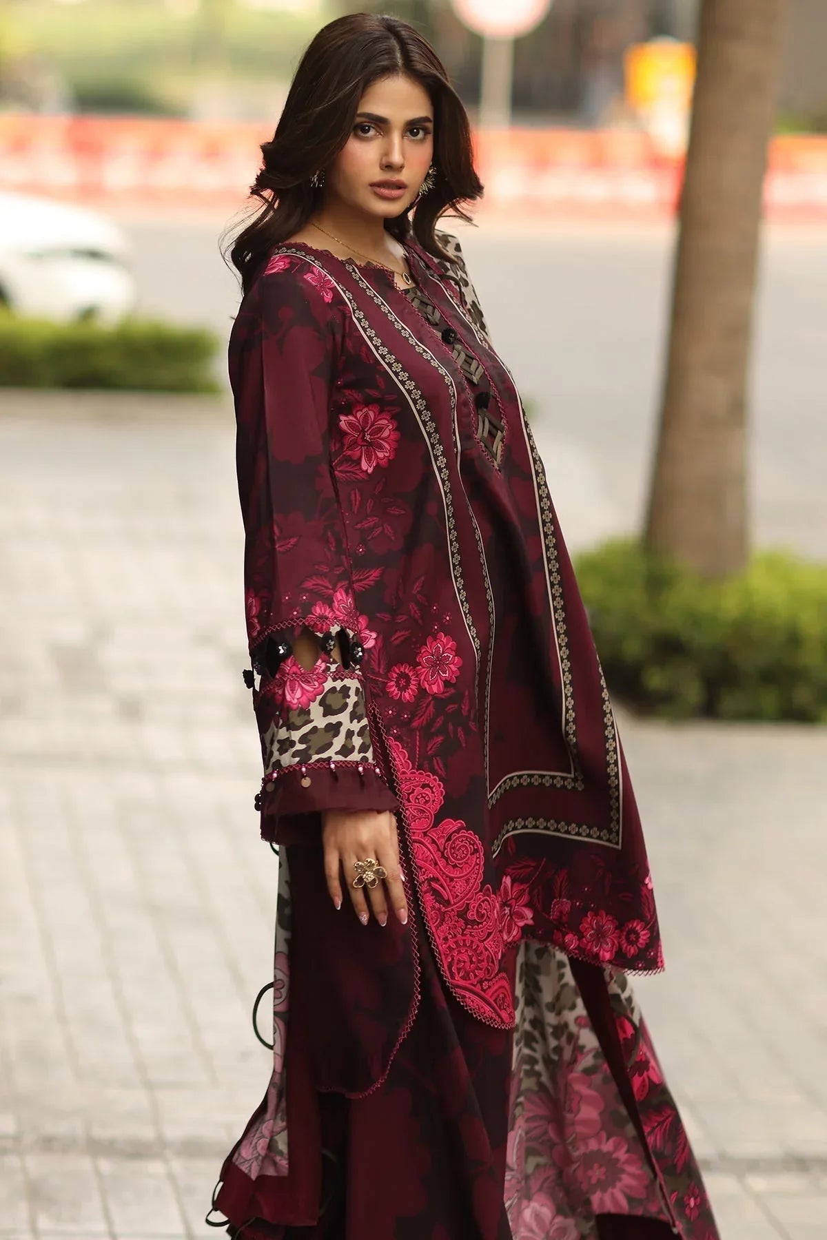 Charizma | C Prints Winter 25 | CPW5-16 - Rang-e-Khaas