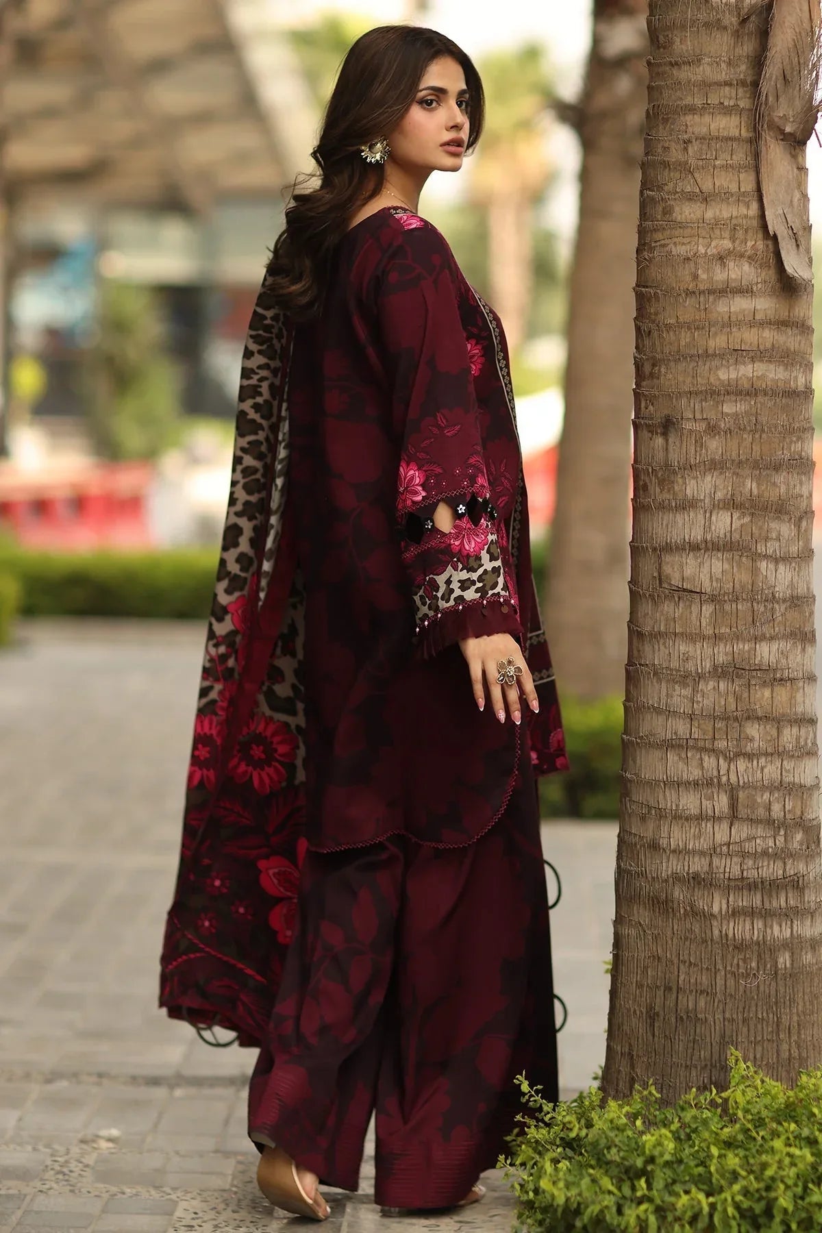 Charizma | C Prints Winter 25 | CPW5-16 - Rang-e-Khaas