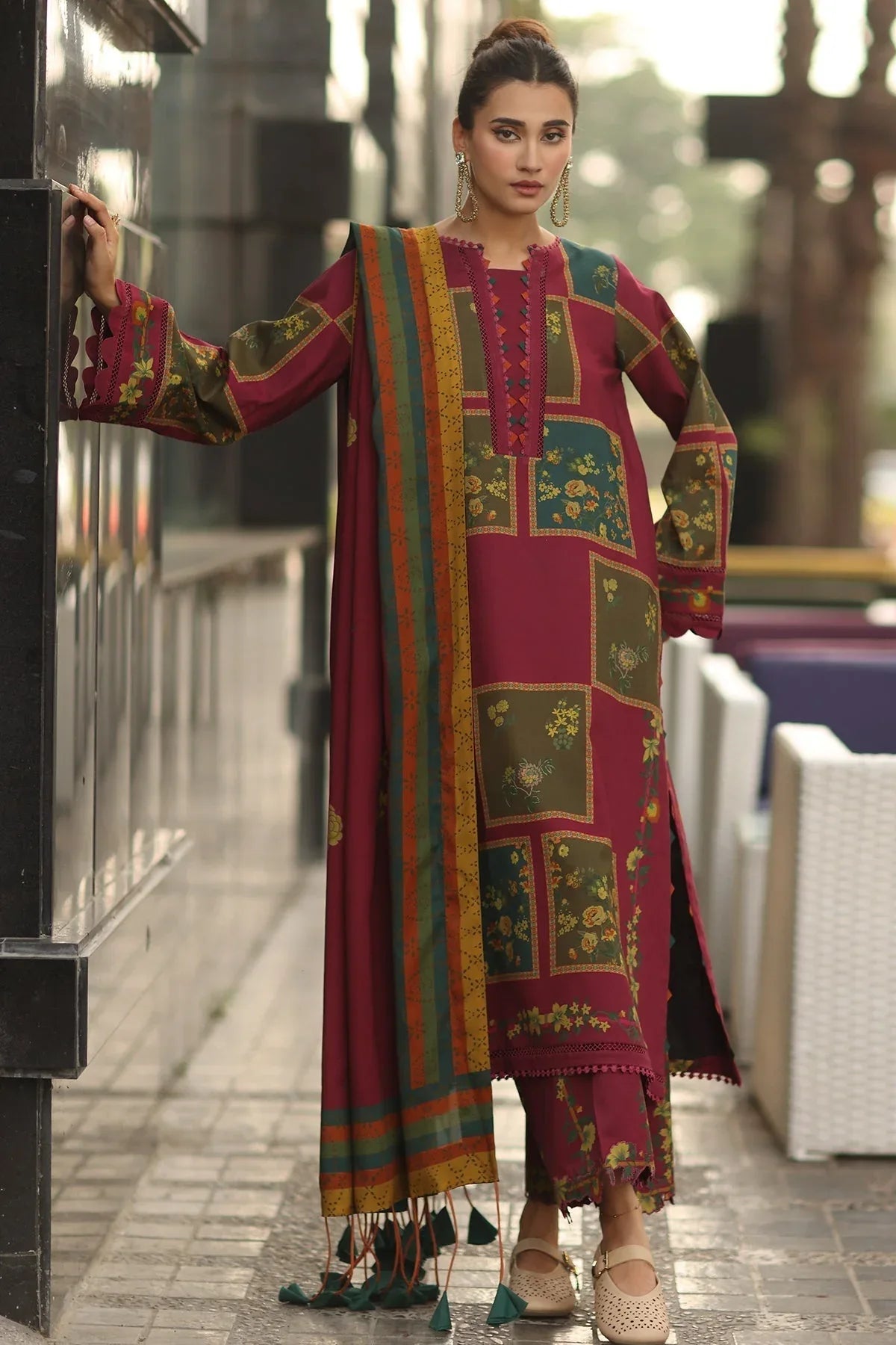 Charizma | C Prints Winter 25 | CPW5-10 - Rang-e-Khaas