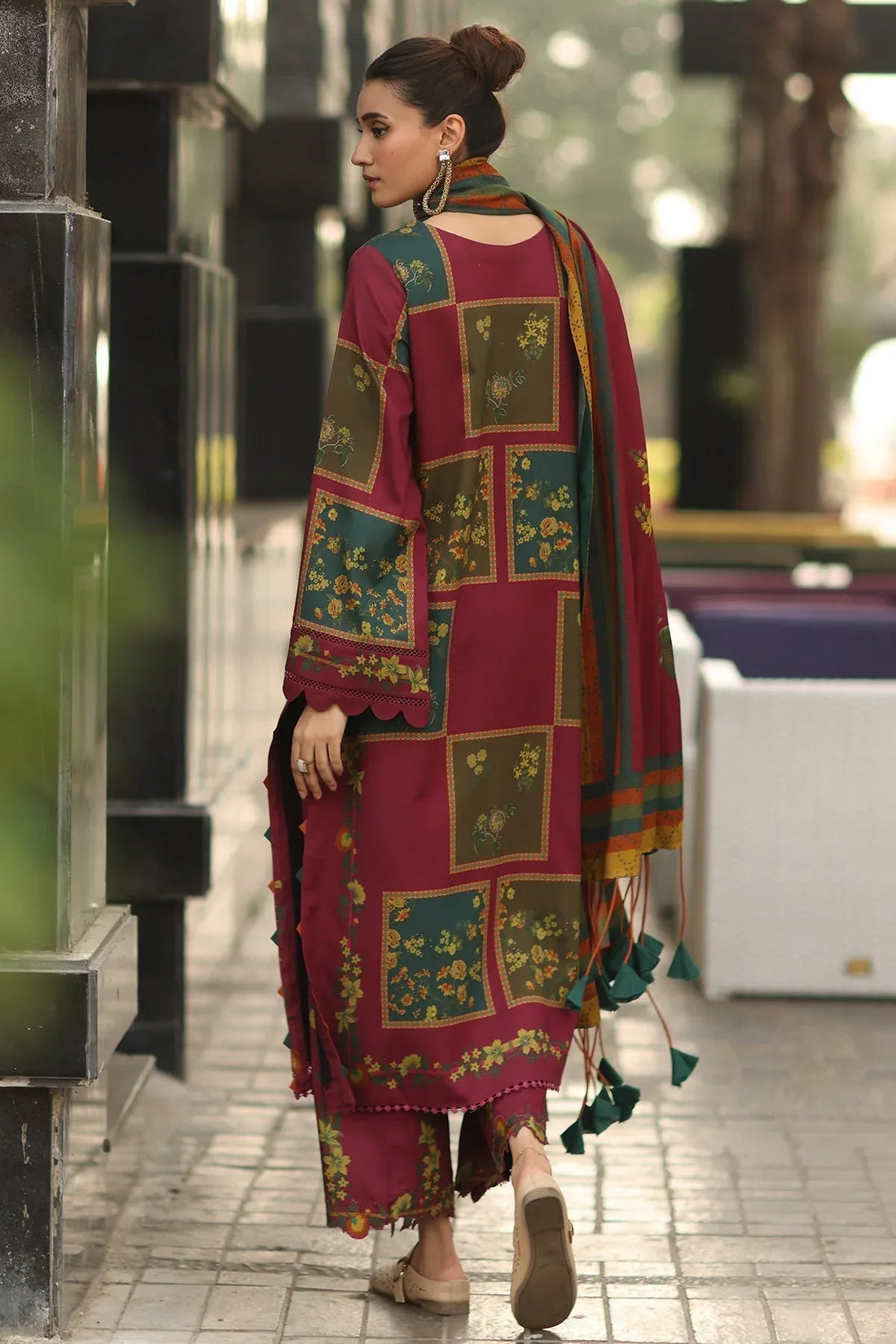 Charizma | C Prints Winter 25 | CPW5-10 - Rang-e-Khaas