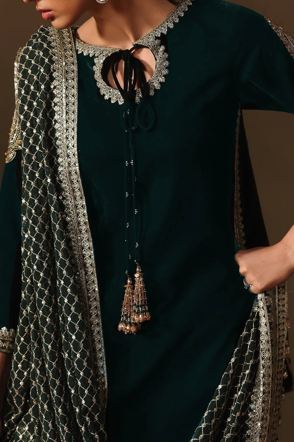 Charizma | Zeel Velvet 25 |  VVT-5-04 - Rang-e-Khaas