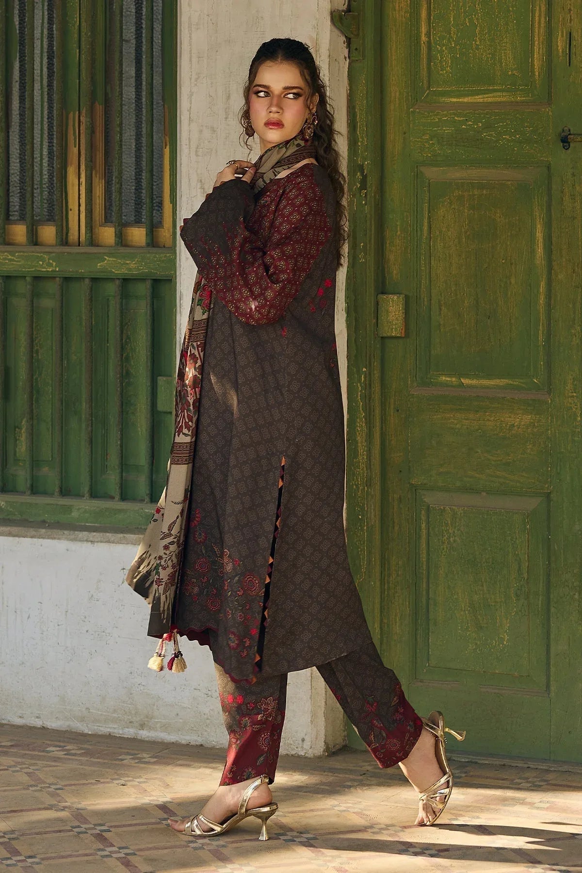 Charizma | C Prints Winter 25 | CPW5-21 - Rang-e-Khaas
