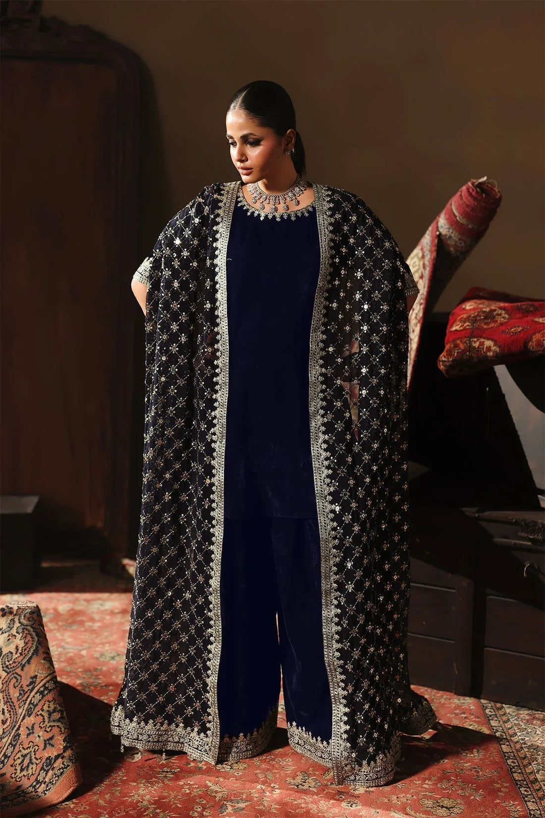 Charizma | Zeel Velvet 25 |  VVT-5-04 - Rang-e-Khaas