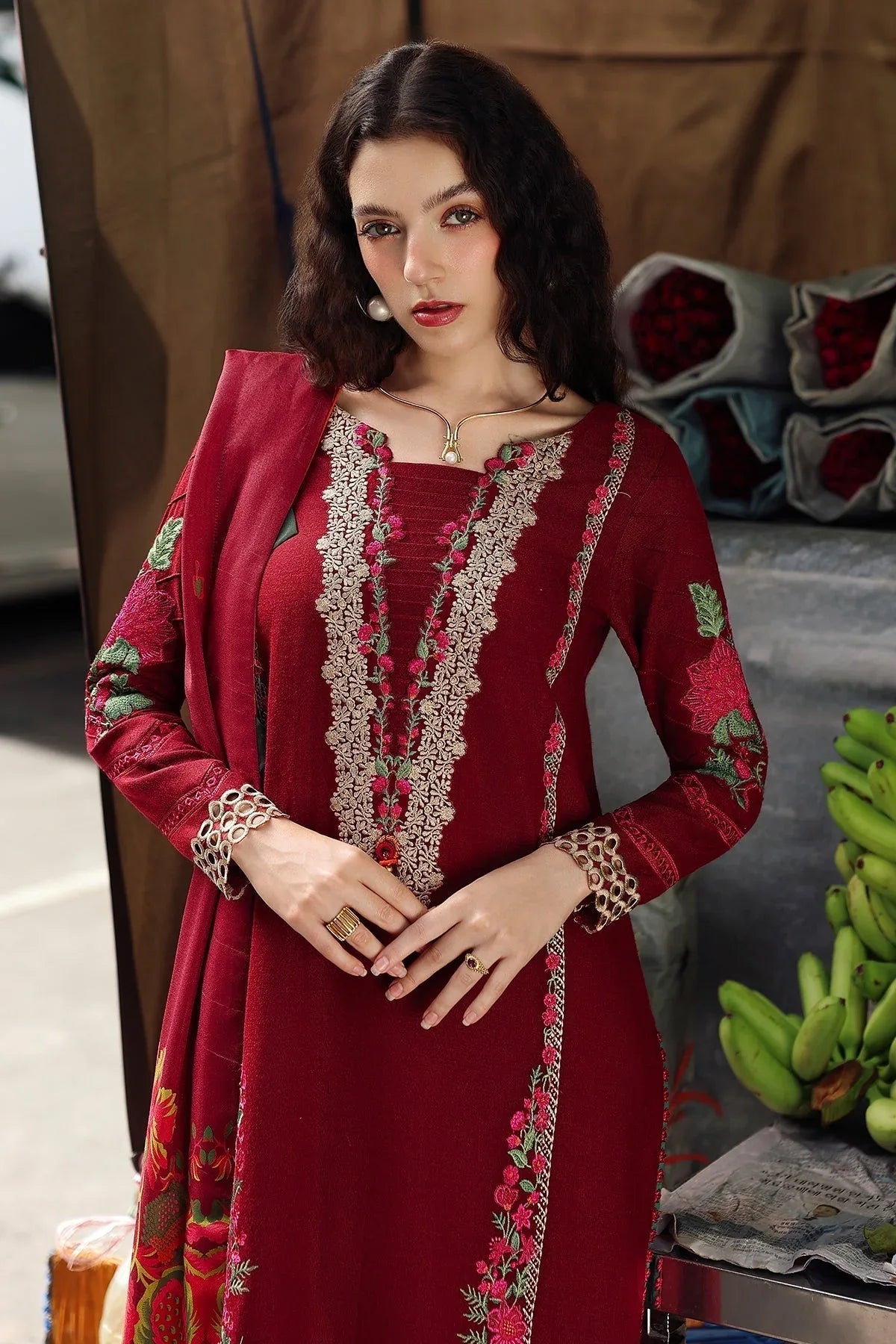 Charizma | Poshima Winters 25 | 3-pc Unstitched Wool Shawl Collection PSW5-01 - Rang-e-Khaas
