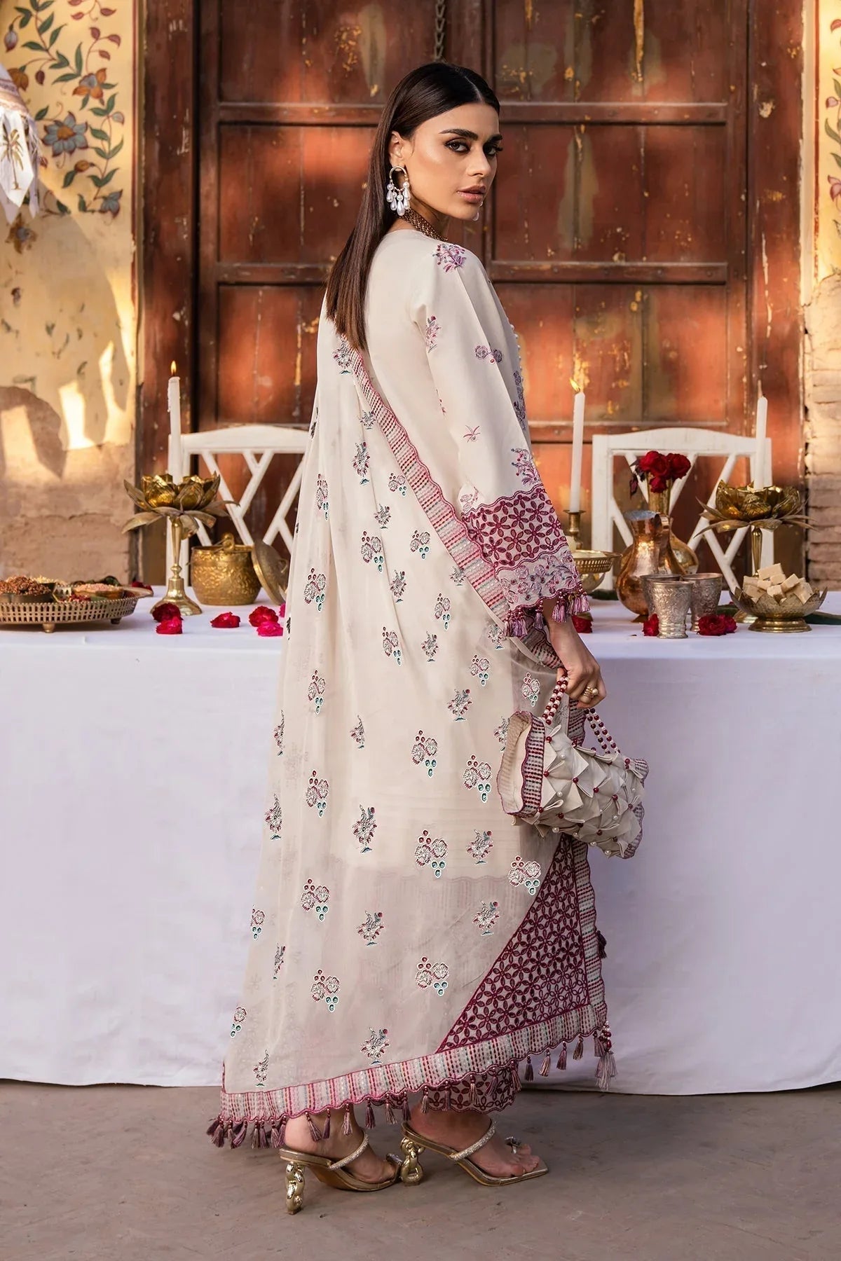 Alizeh | Rawayat Luxury Lawn 24 | Hayat - Rang-e-Khaas