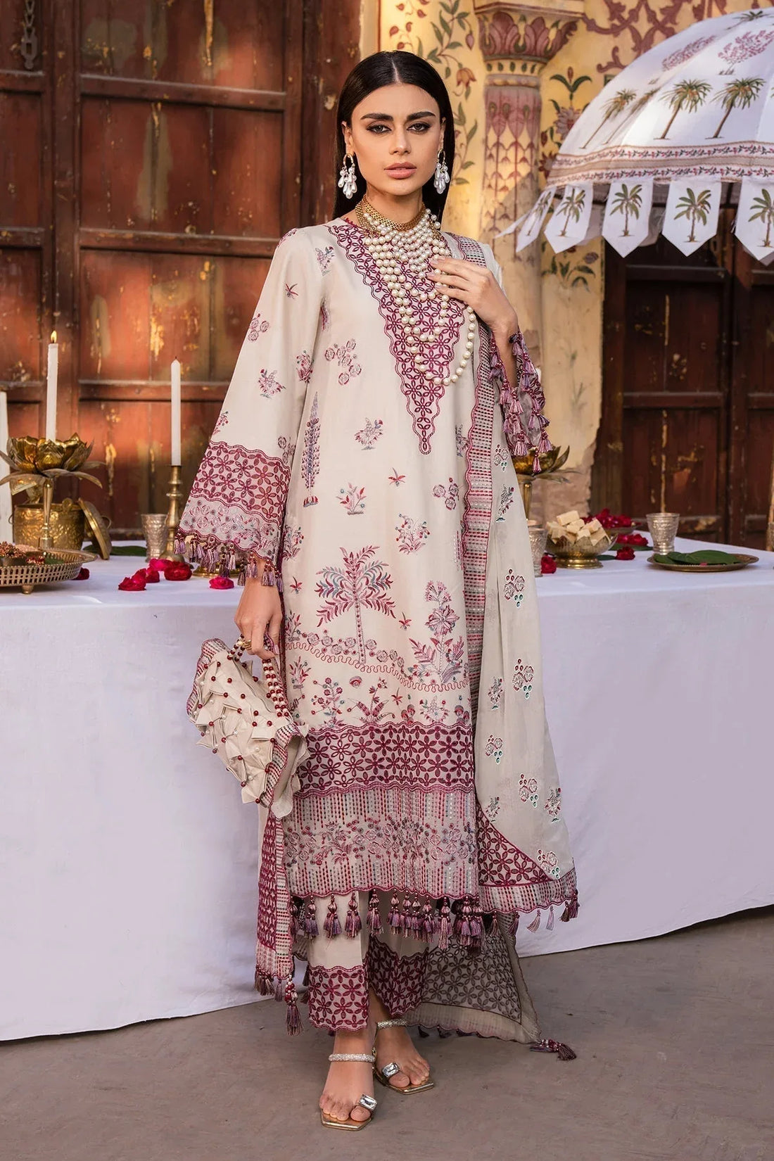 Alizeh | Rawayat Luxury Lawn 24 | Hayat - Rang-e-Khaas
