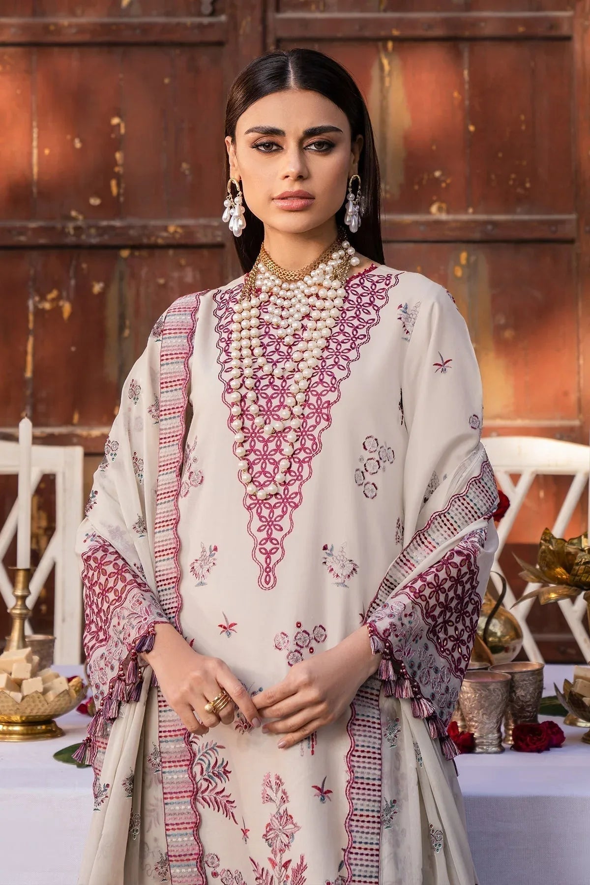 Alizeh | Rawayat Luxury Lawn 24 | Hayat - Rang-e-Khaas