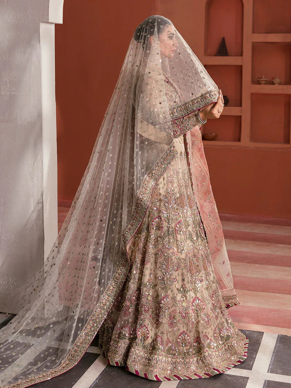 Gulaal | Wedding Formals | ANSHAH GL-WS-22V1-28 (IVORY WHITE LEHNGA CHOLI) - Rang-e-Khaas