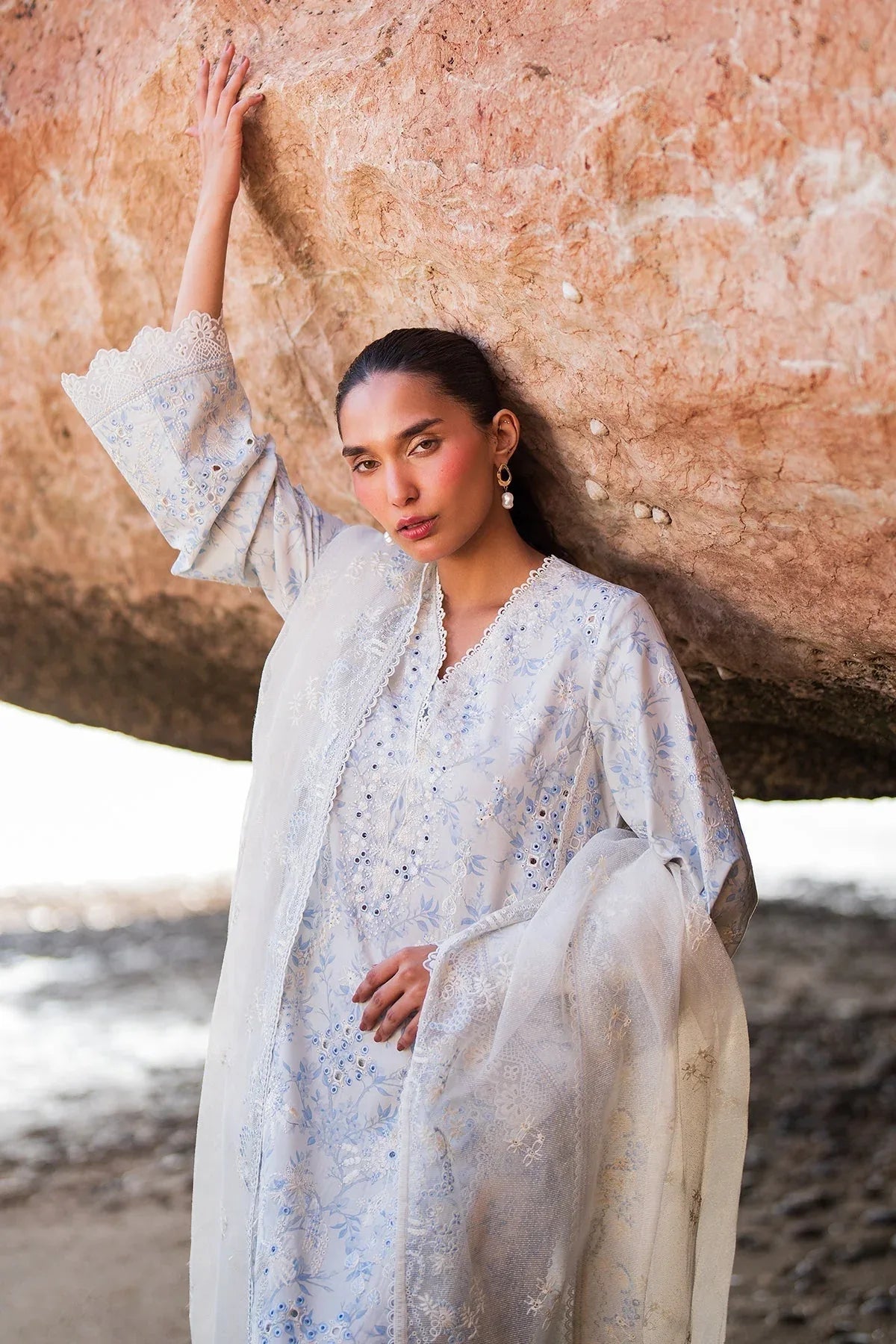 Afrozeh | Endless Summer | Nerida - Rang-e-Khaas