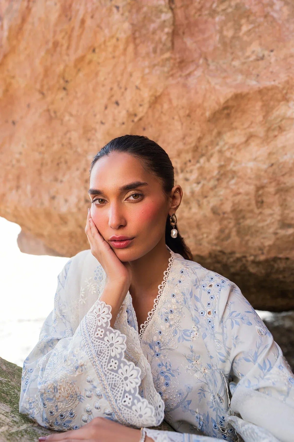 Afrozeh | Endless Summer | Nerida - Rang-e-Khaas