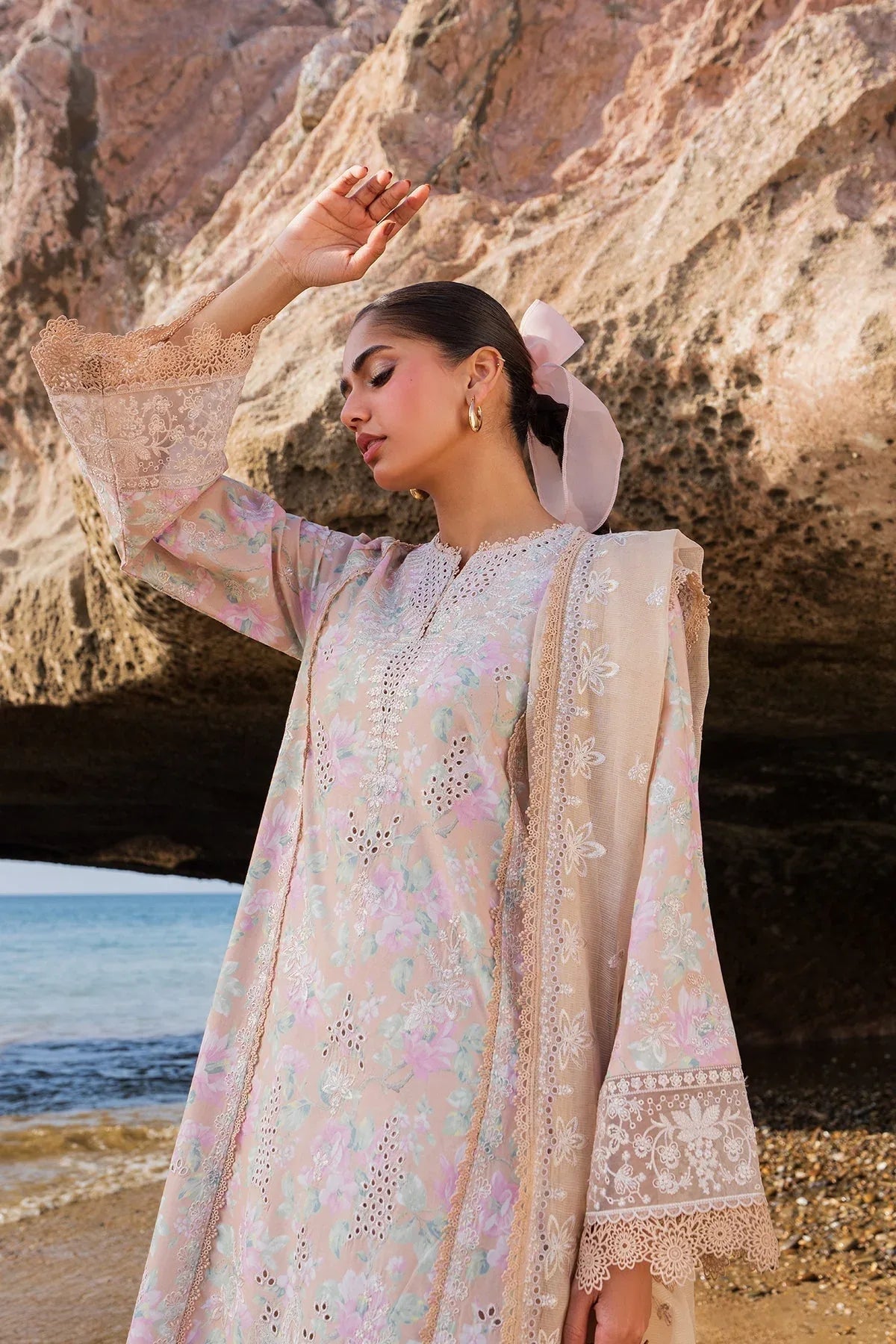 Afrozeh | Endless Summer | Zephyria - Rang-e-Khaas