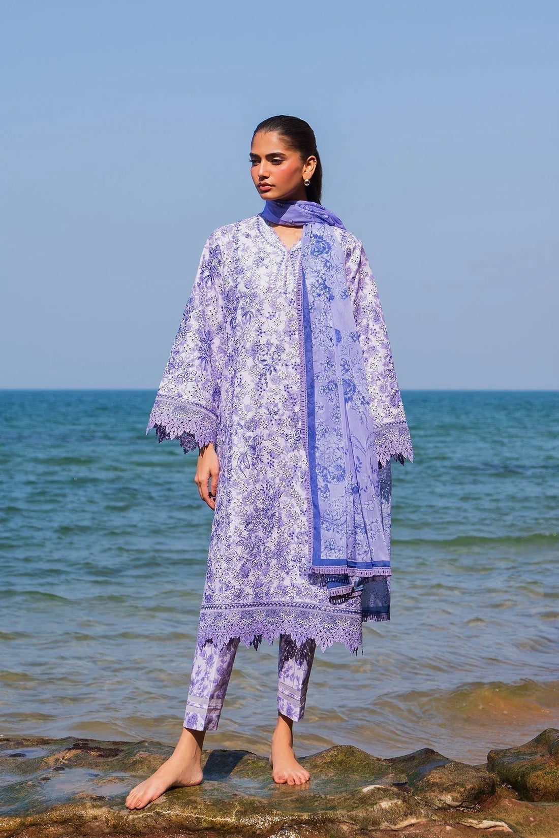 Afrozeh | Endless Summer | Verve - Rang-e-Khaas
