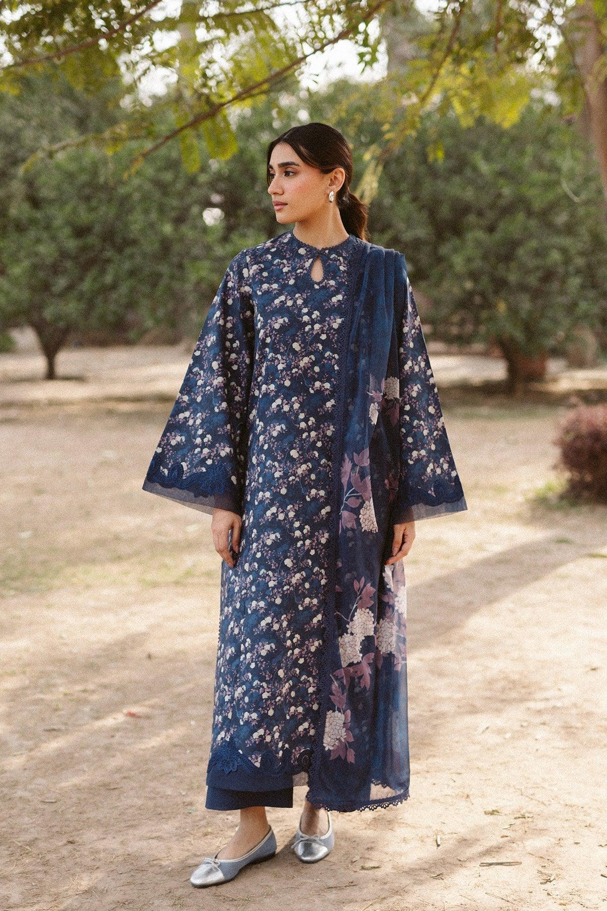 Ayzel | The Bare Minimum | Evana - Rang-e-Khaas