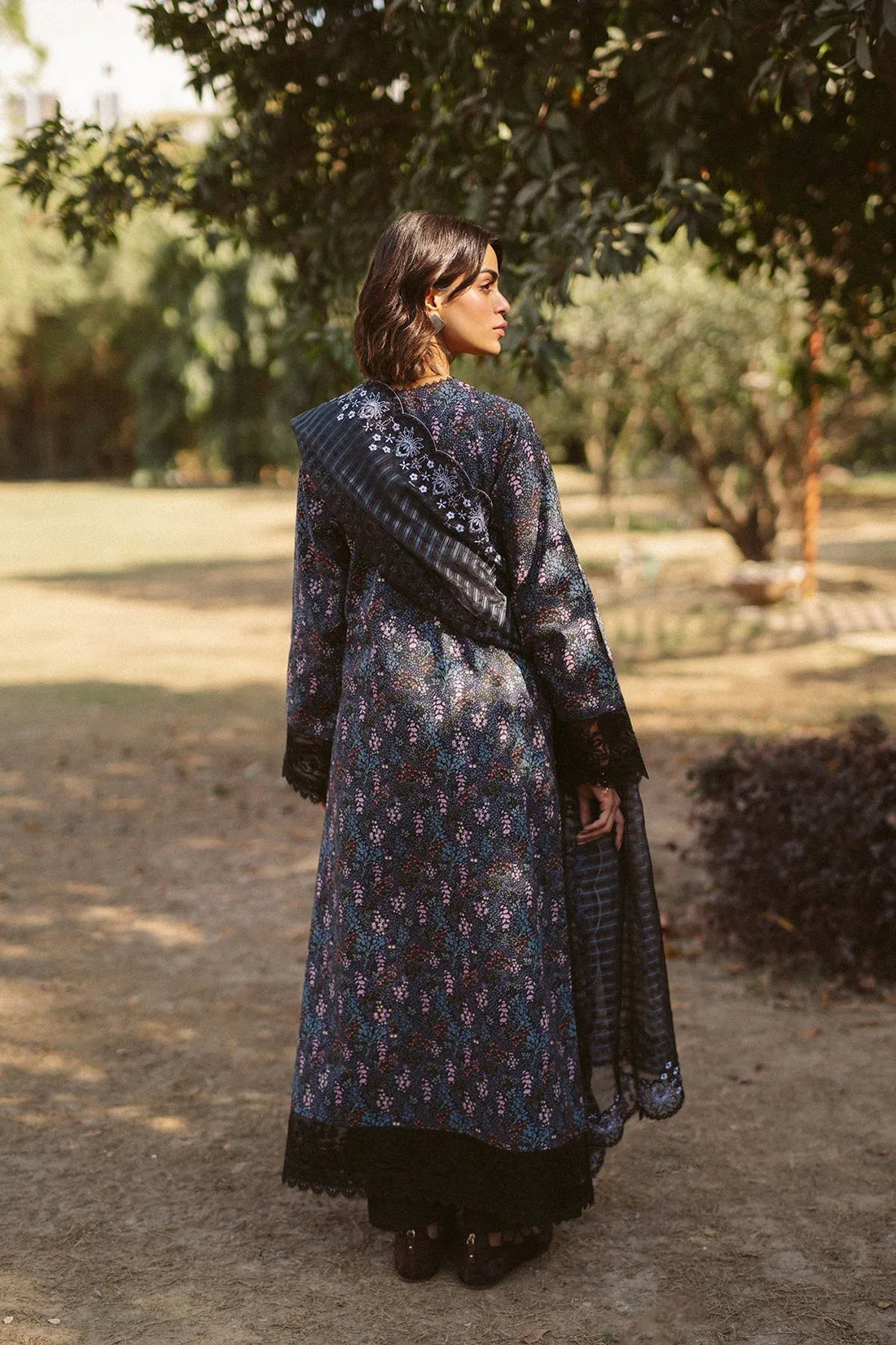 Ayzel | The Bare Minimum | Aziel - Rang-e-Khaas