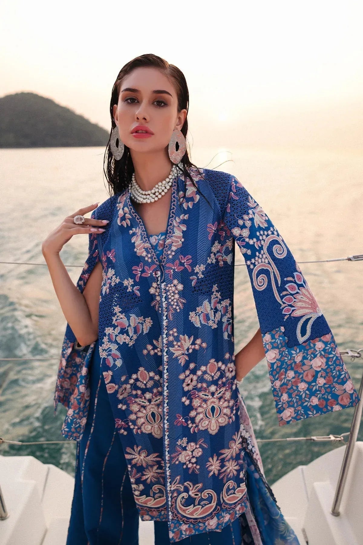 Afrozeh | Luxury Embroidered & Printed Lawn | Eclipse - Rang-e-Khaas