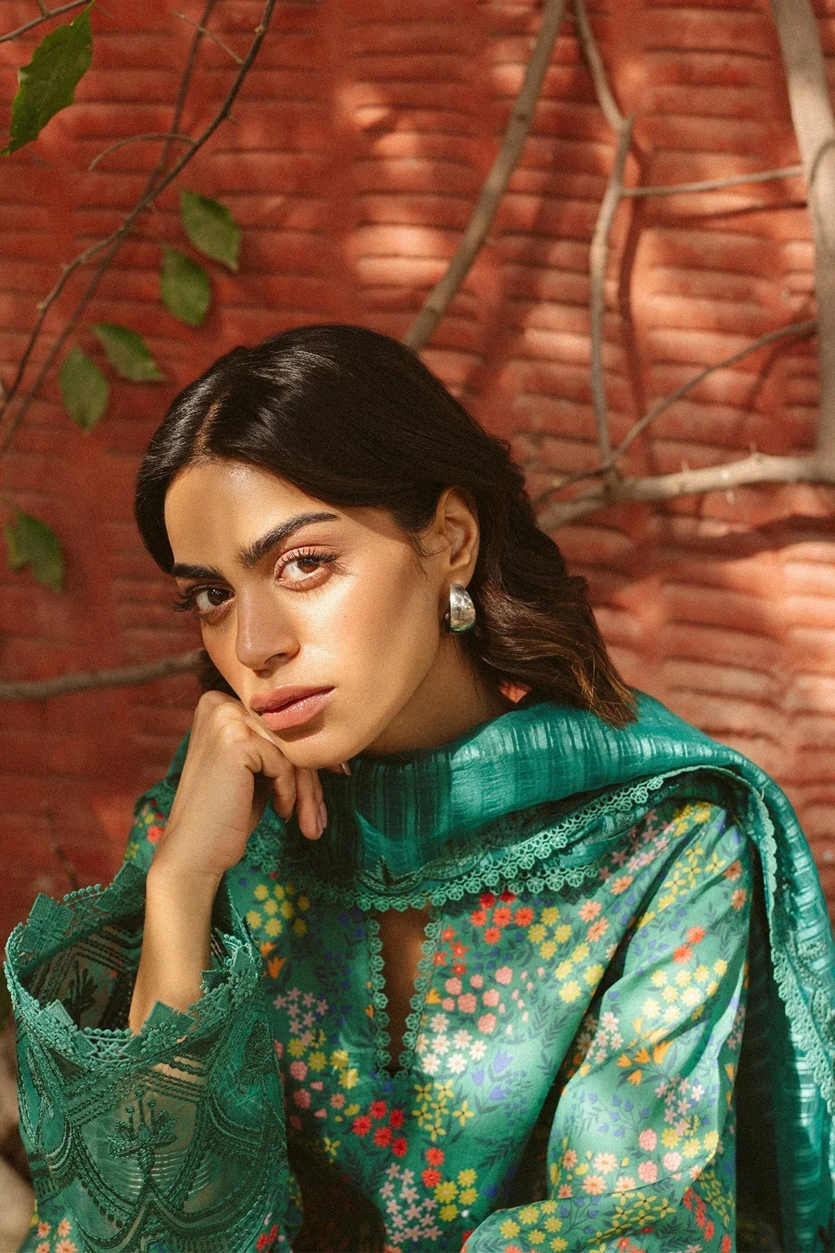 Ayzel | The Bare Minimum | Sanya - Rang-e-Khaas