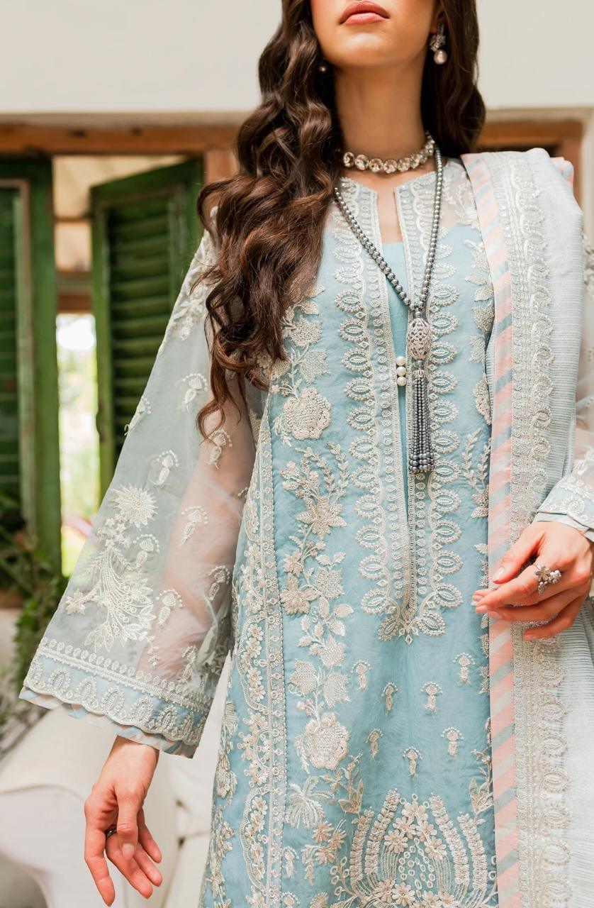 Maryum N Maria | Sorina Luxury Chiffon 23 | Sky Light (MW23-502) - Rang-e-Khaas
