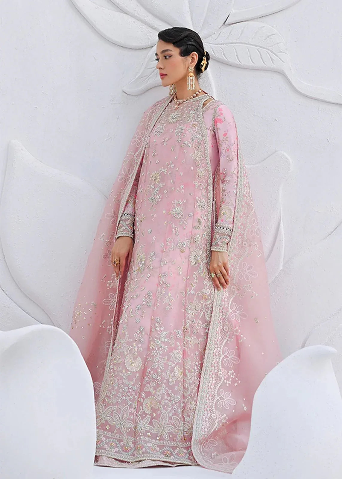 Suffuse | Freeshia RTW'24 | Falek - Rang-e-Khaas