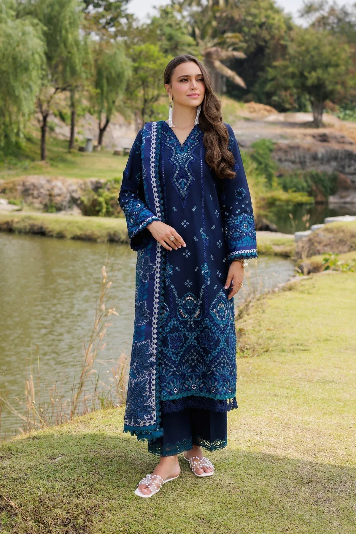 Xenia Formals | Luxury Lawn 25 | MURCIA - Rang-e-Khaas