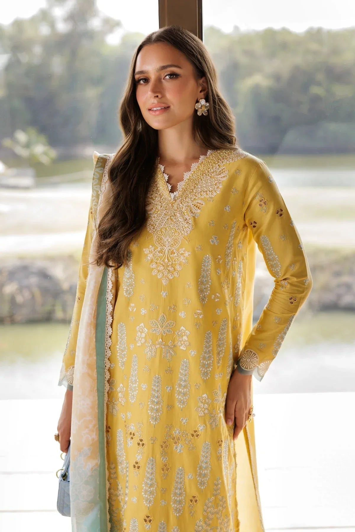 Xenia Formals | Luxury Lawn 25 | SINSEAD - Rang-e-Khaas