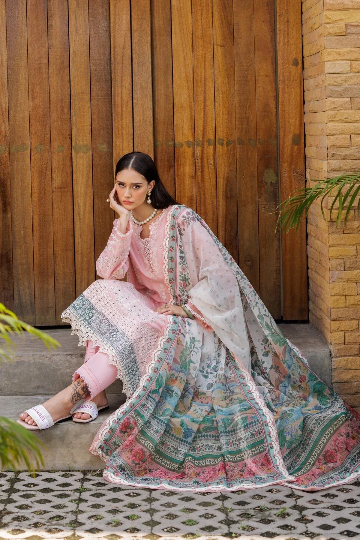 Xenia Formals | Luxury Lawn 25 | TURIN - Rang-e-Khaas