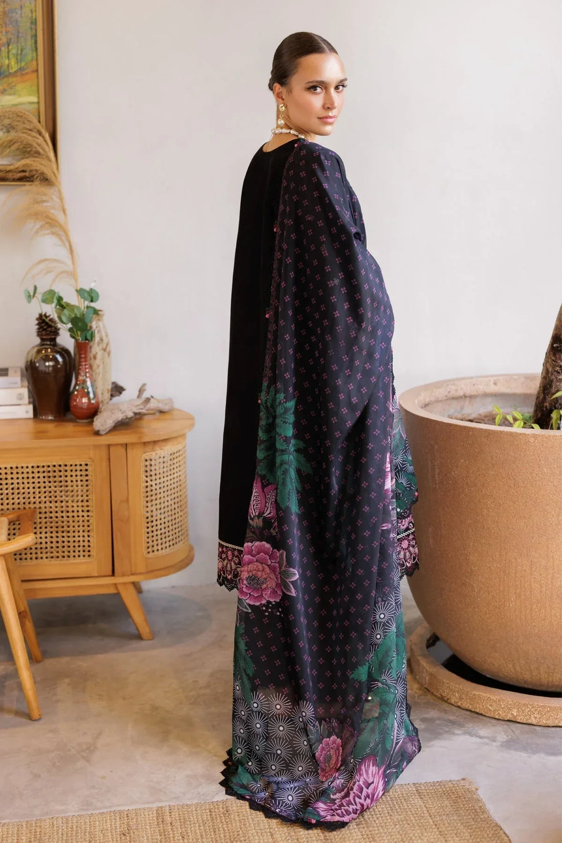 Xenia Formals | Luxury Lawn 25 | ZITA - Rang-e-Khaas