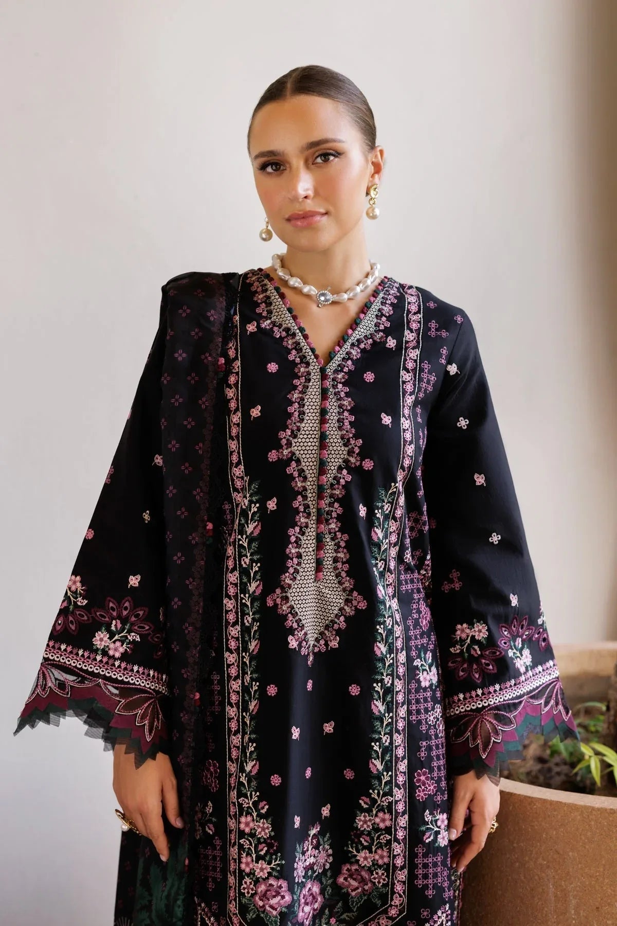 Xenia Formals | Luxury Lawn 25 | ZITA - Rang-e-Khaas