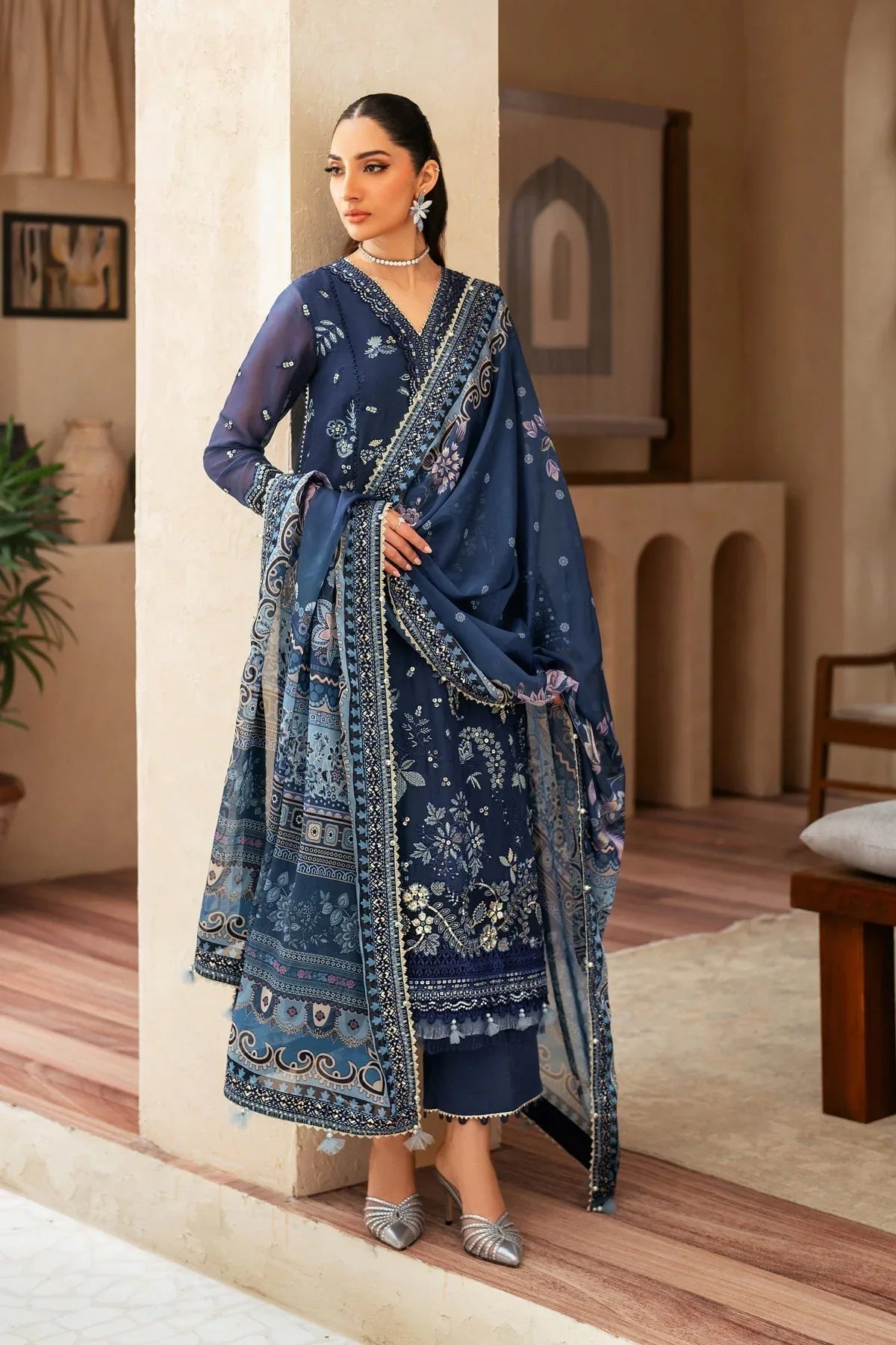 Xenia Formals | Niran Formals | VERENA - Rang-e-Khaas
