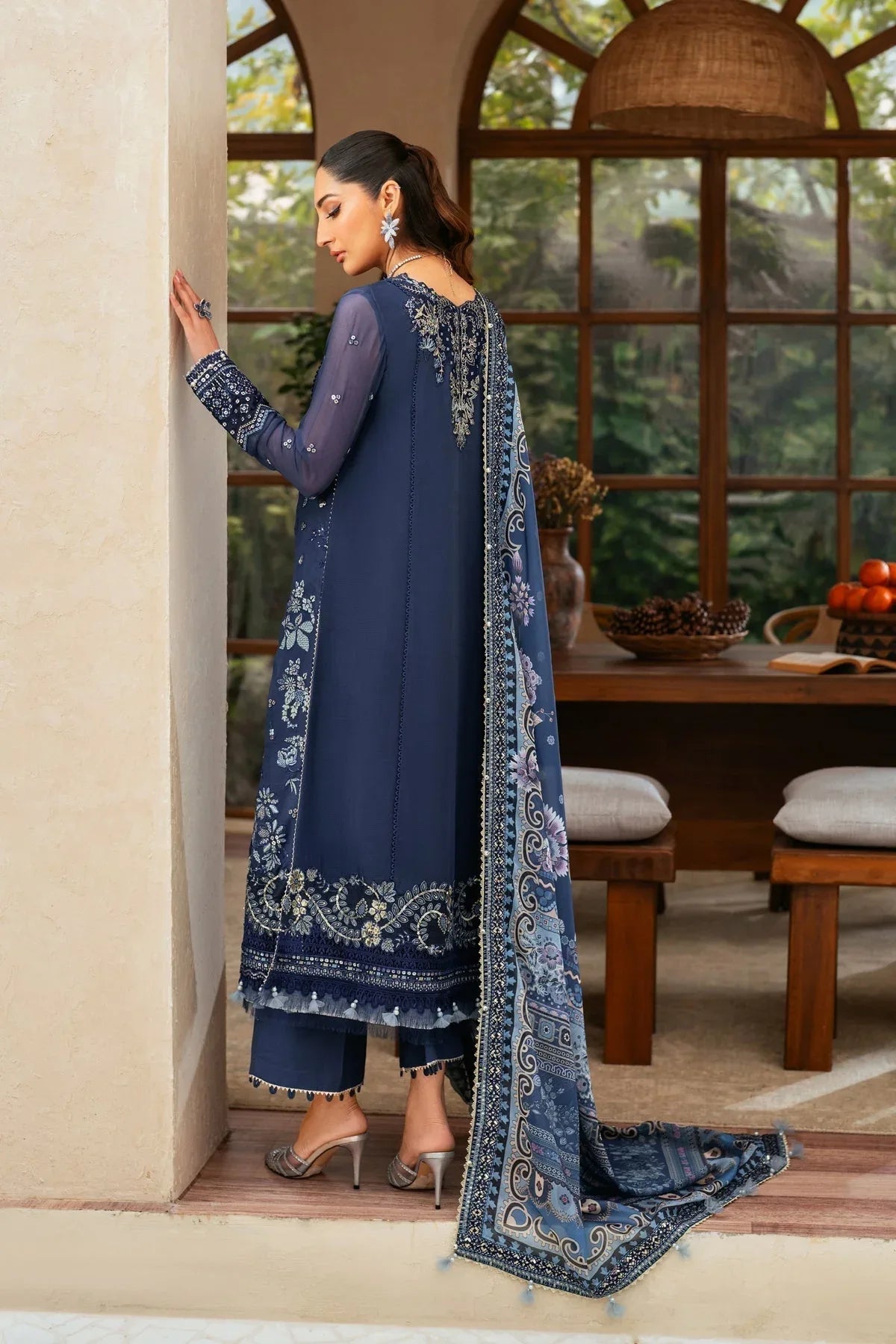 Xenia Formals | Niran Formals | VERENA - Rang-e-Khaas