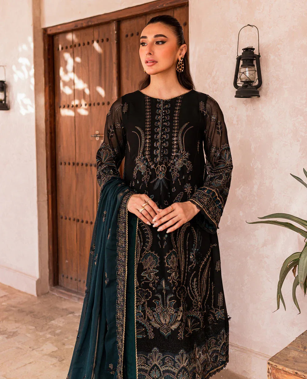 Xenia Formals | Raahi Luxury Formals | CIYA - Rang-e-Khaas