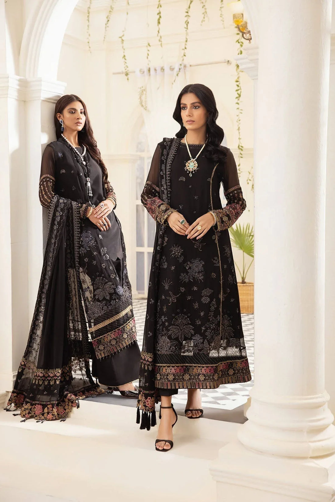 Xenia Formals | Raahi Luxury Formals | LILIA - Rang-e-Khaas