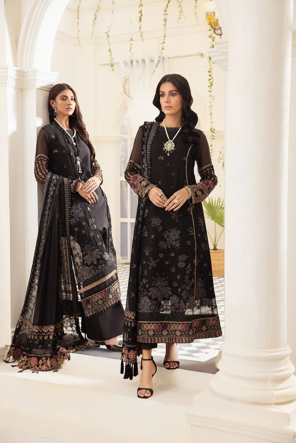 Xenia Formals | Raahi Luxury Formals | LILIA - Rang-e-Khaas