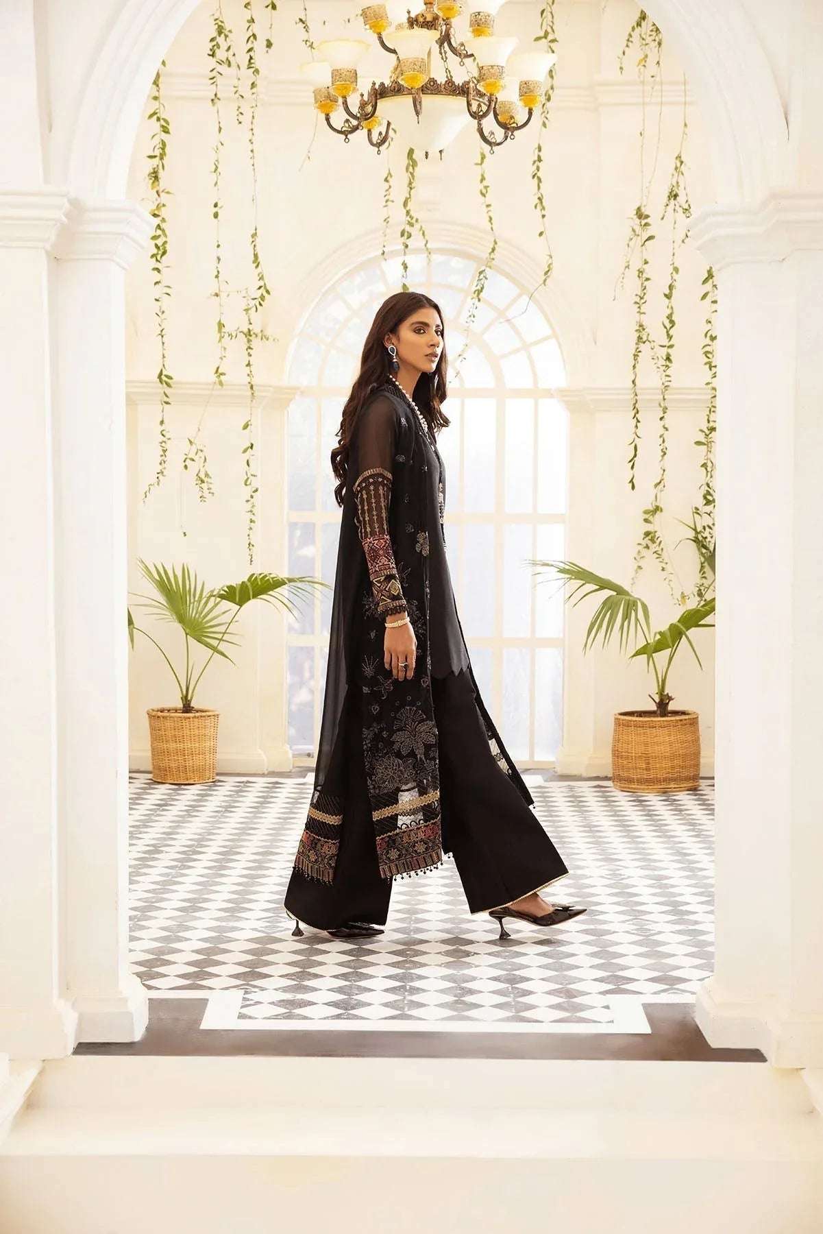 Xenia Formals | Raahi Luxury Formals | LILIA - Rang-e-Khaas